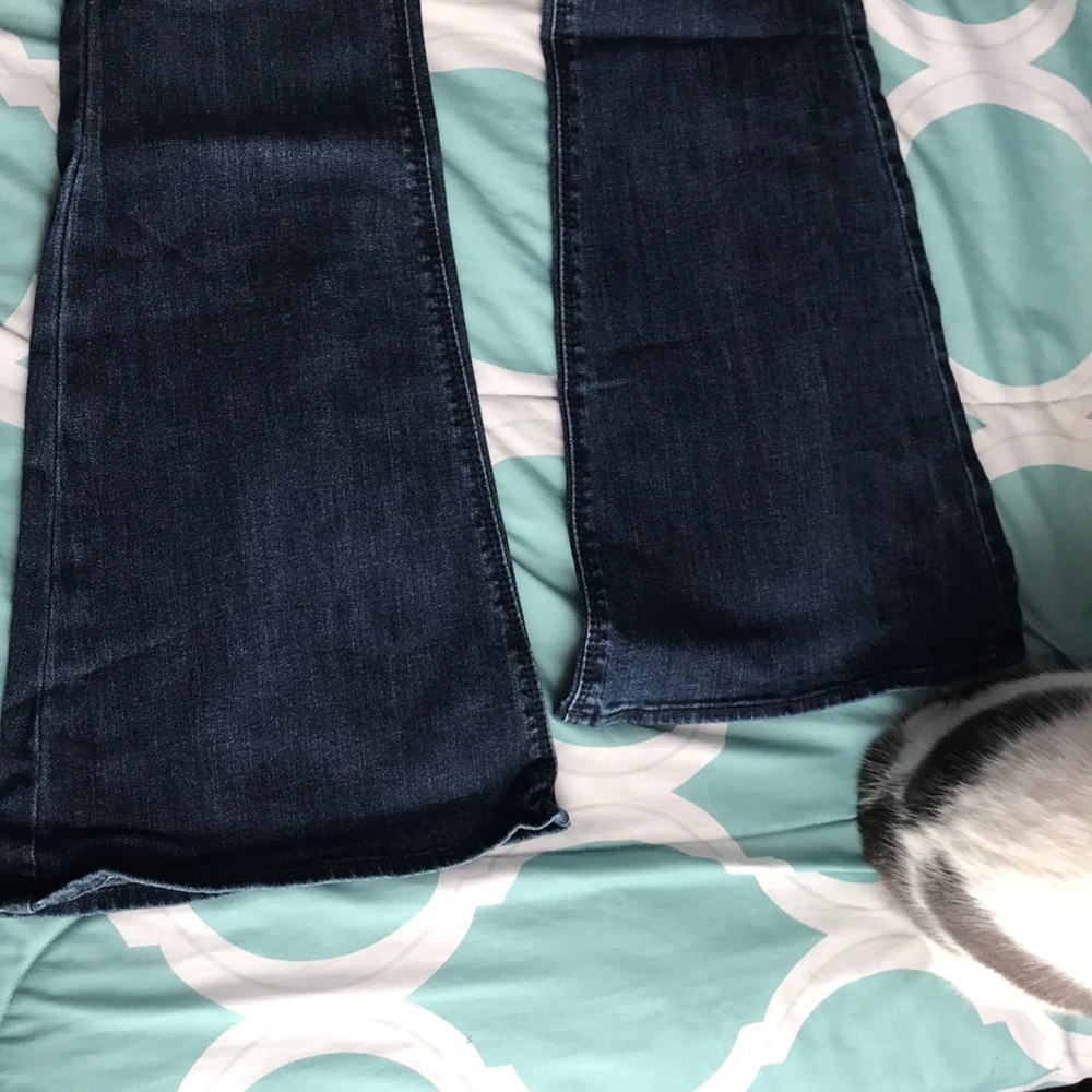 Jeans - Picture 2 of 3